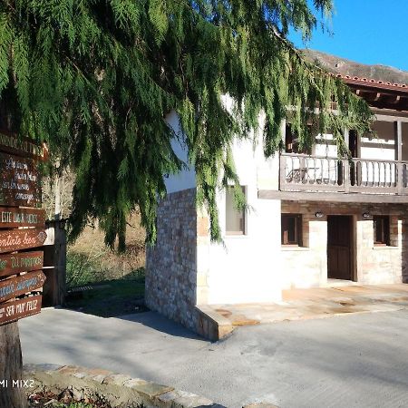 Apartamentos Rurales El Torneru Pilona Exterior photo